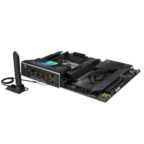 Płyta główna ROG STRIX X870-F GAMING WIFI 4DDR5 HDMI/USB-C/DP Płyta główna ROG STRIX X870-F GAMING WIFI 4DDR5 HDMI/USB-C/DP