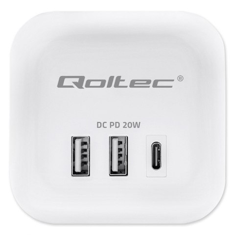 Kostka zasilająca przedłużacz 6w1 z podświetlanym włącznikiem | 3x AC | 2x USB | 1x USB-C PD 20W | biała | kabel 2m Kostka zasilająca przedłużacz 6w1 z podświetlanym włącznikiem | 3x AC | 2x USB | 1x USB-C PD 20W | biała | kabel 2m