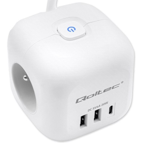 Kostka zasilająca przedłużacz 6w1 z podświetlanym włącznikiem | 3x AC | 2x USB | 1x USB-C PD 20W | biała | kabel 2m Kostka zasilająca przedłużacz 6w1 z podświetlanym włącznikiem | 3x AC | 2x USB | 1x USB-C PD 20W | biała | kabel 2m