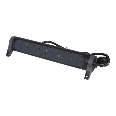 Przedłużacz 3x2PZ + USB A/C 1,5m czarny Przedłużacz 3x2PZ + USB A/C 1,5m czarny