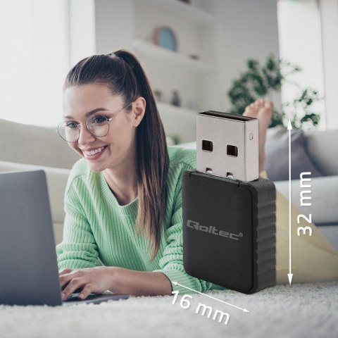 Adapter bezprzewodowy Ultra szybki DUAL mini WiFi 2 x 2dBi Standard AC | 1300Mbps Adapter bezprzewodowy Ultra szybki DUAL mini WiFi 2 x 2dBi Standard AC | 1300Mbps